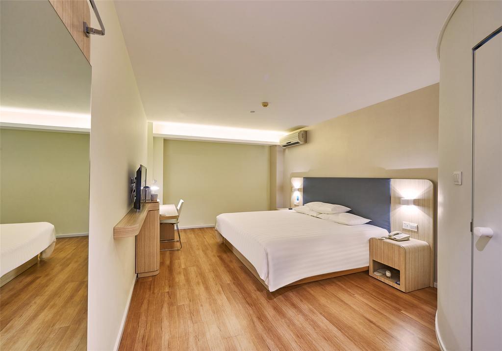 Hanting Hotel Shanghai Jing'An Temple Exterior photo