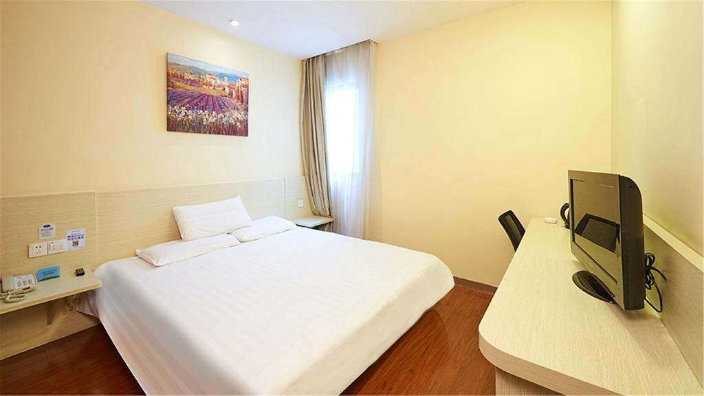 Hanting Hotel Shanghai Jing'An Temple Exterior photo